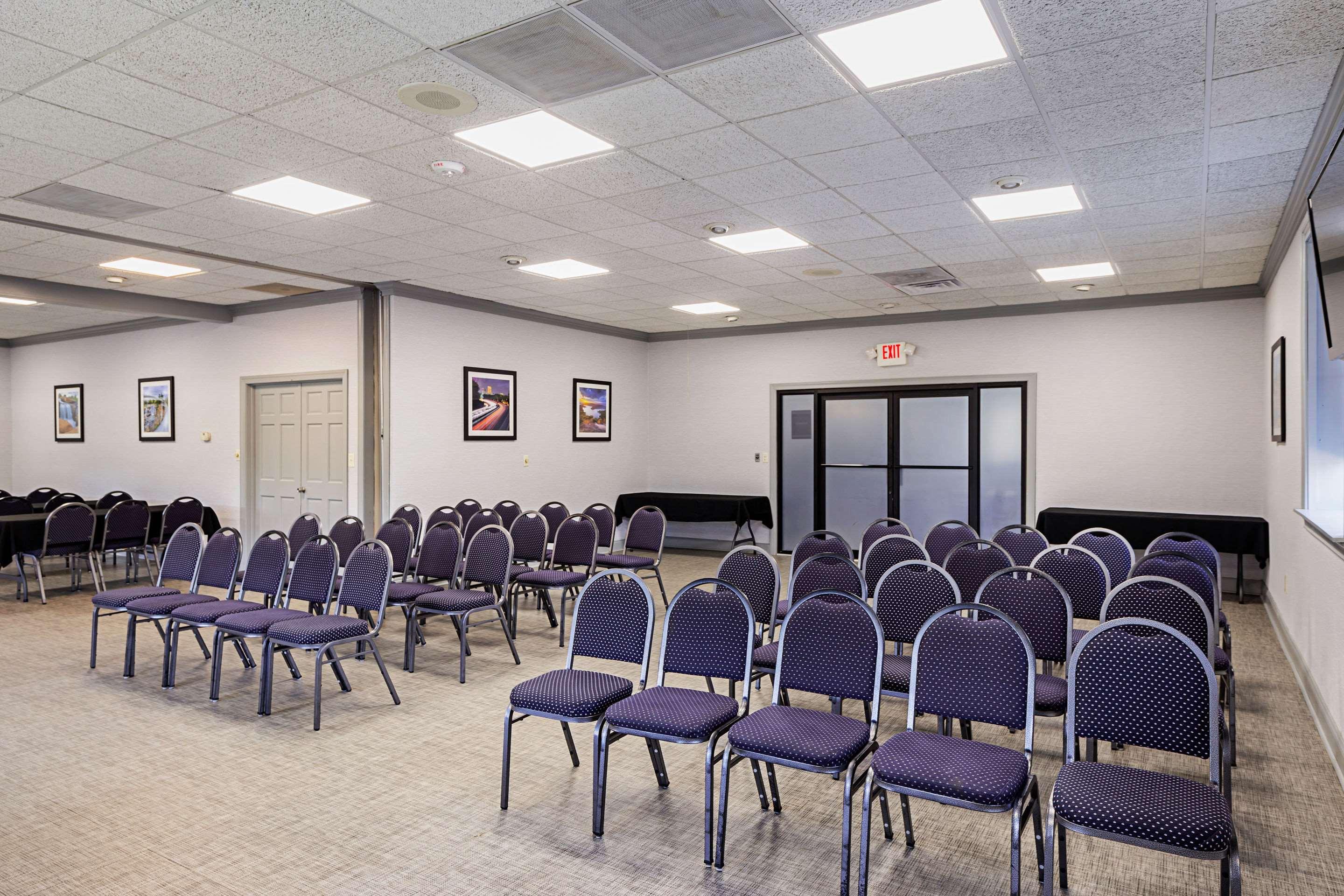 Quality Inn & Suites Greenville - Haywood Mall Exteriör bild