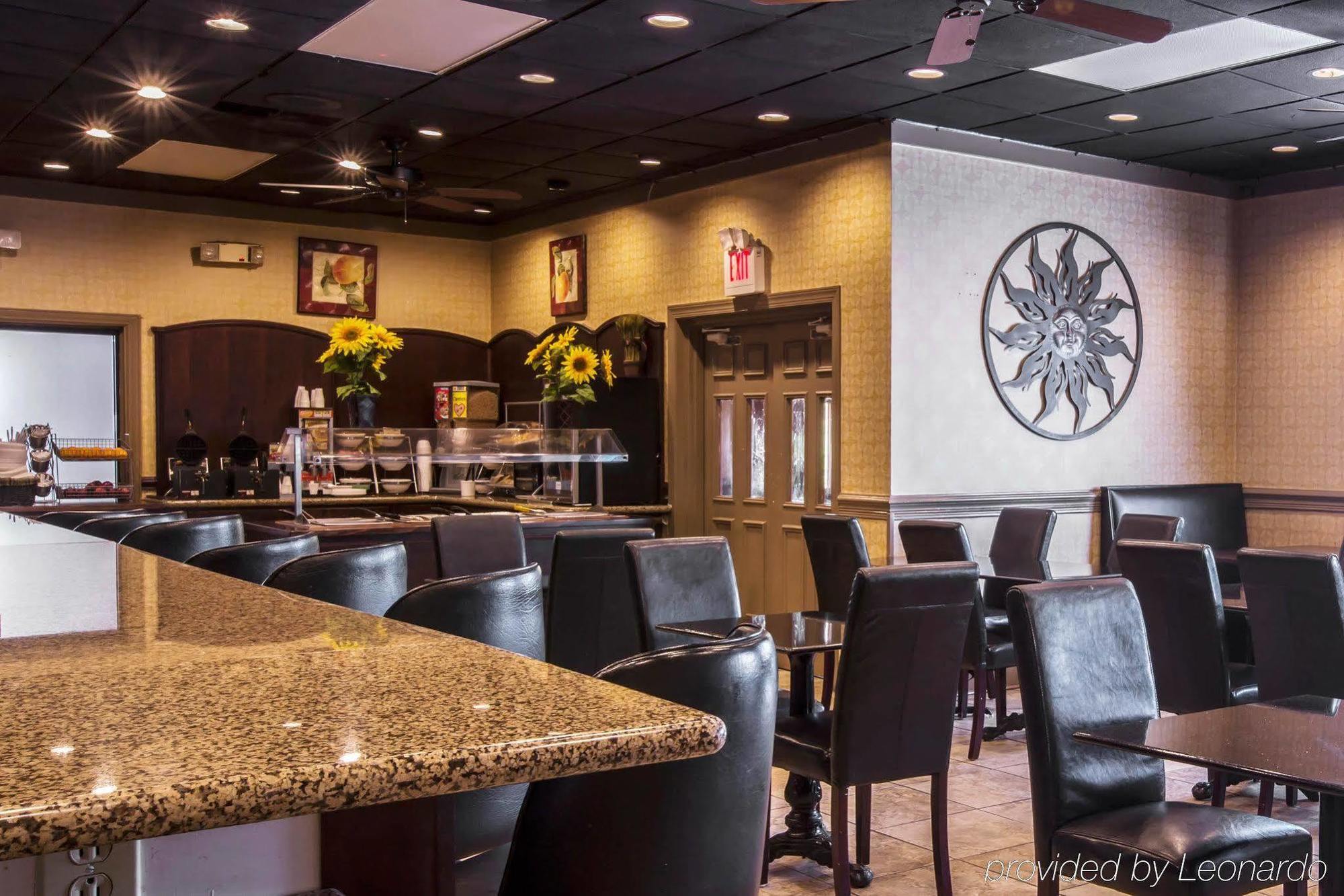 Quality Inn & Suites Greenville - Haywood Mall Exteriör bild