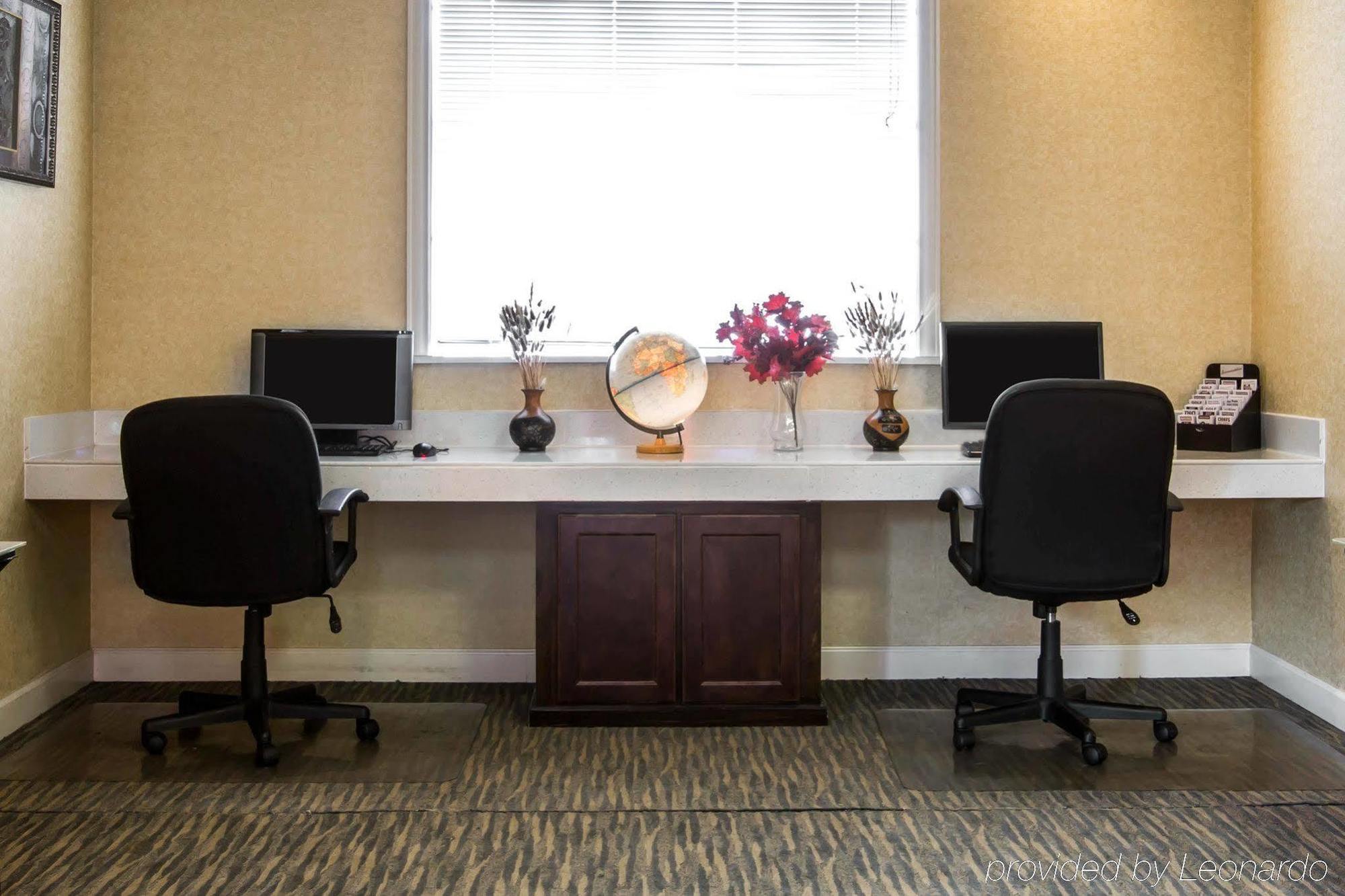 Quality Inn & Suites Greenville - Haywood Mall Exteriör bild