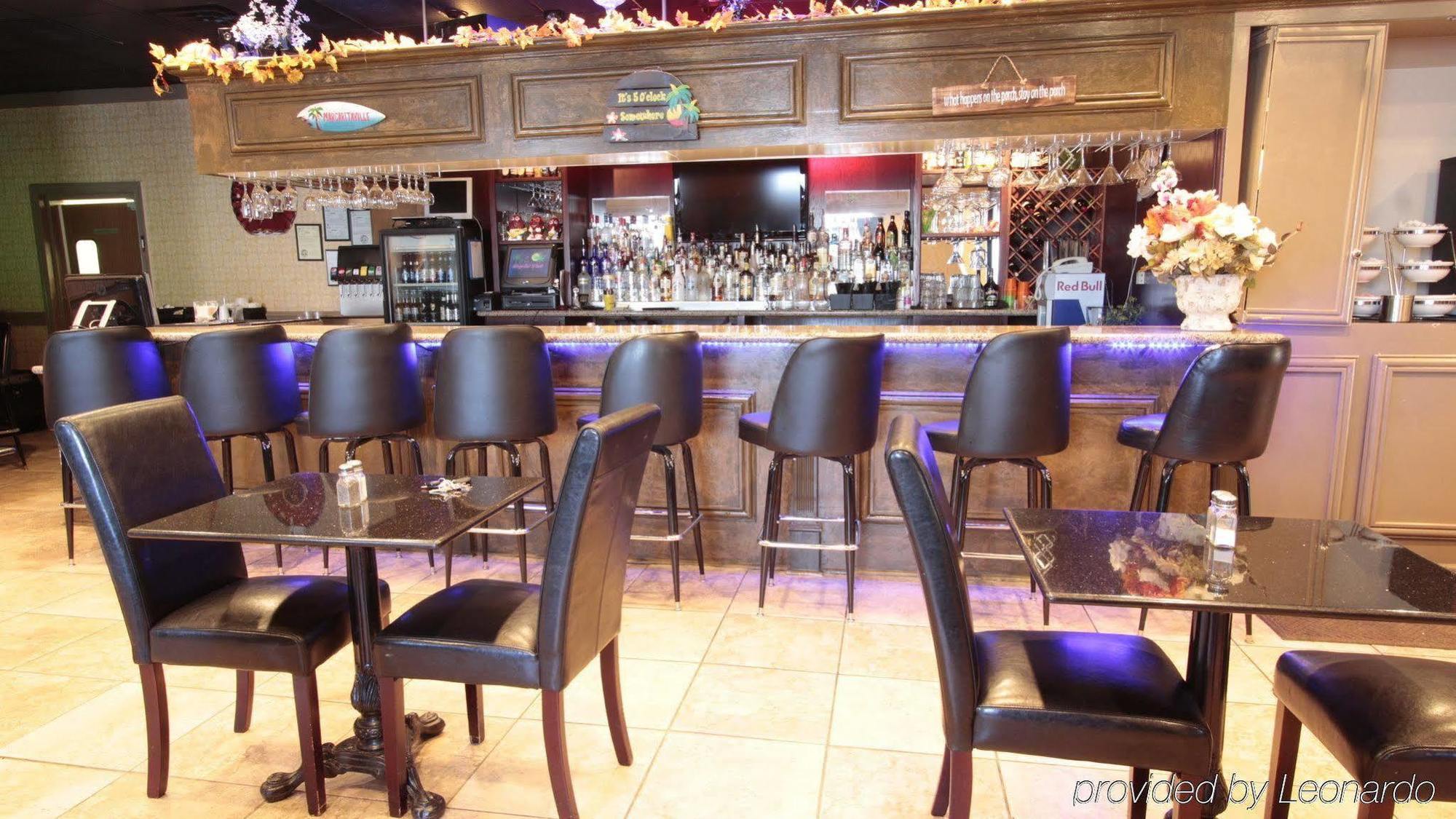 Quality Inn & Suites Greenville - Haywood Mall Exteriör bild